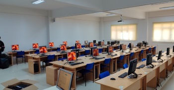İktisadi ve İdari Bilimler Fakültesi Bilgisayar Laboratuvarı Yenilendi
