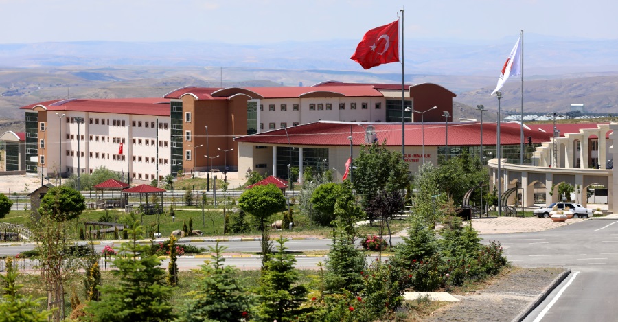 Mühendislik-Mimarlık Fakültesi Yapay Zeka Laboratuvarı Kurulumu