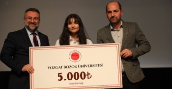 Üniversitemizde Teknoloji ve Başarı Ödülleri Töreni Düzenlendi