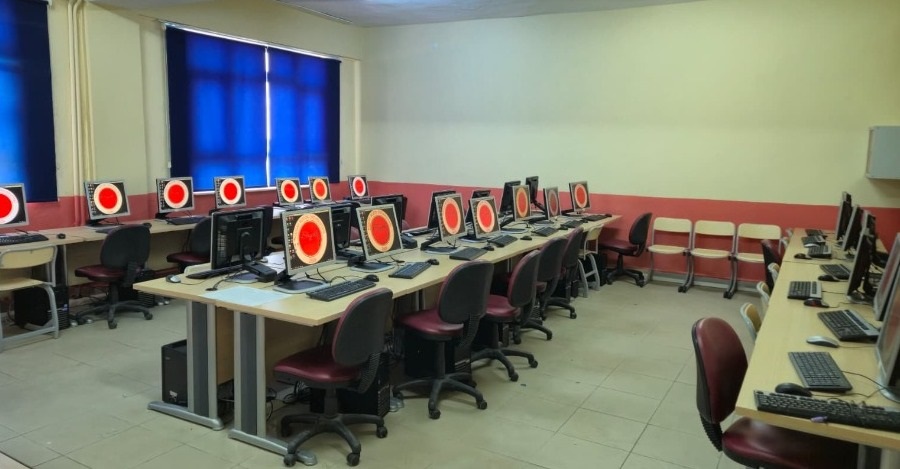 İletişim Fakültesinde Bilgisayar Laboratuvar Kurulumu Gerçekleştirildi
